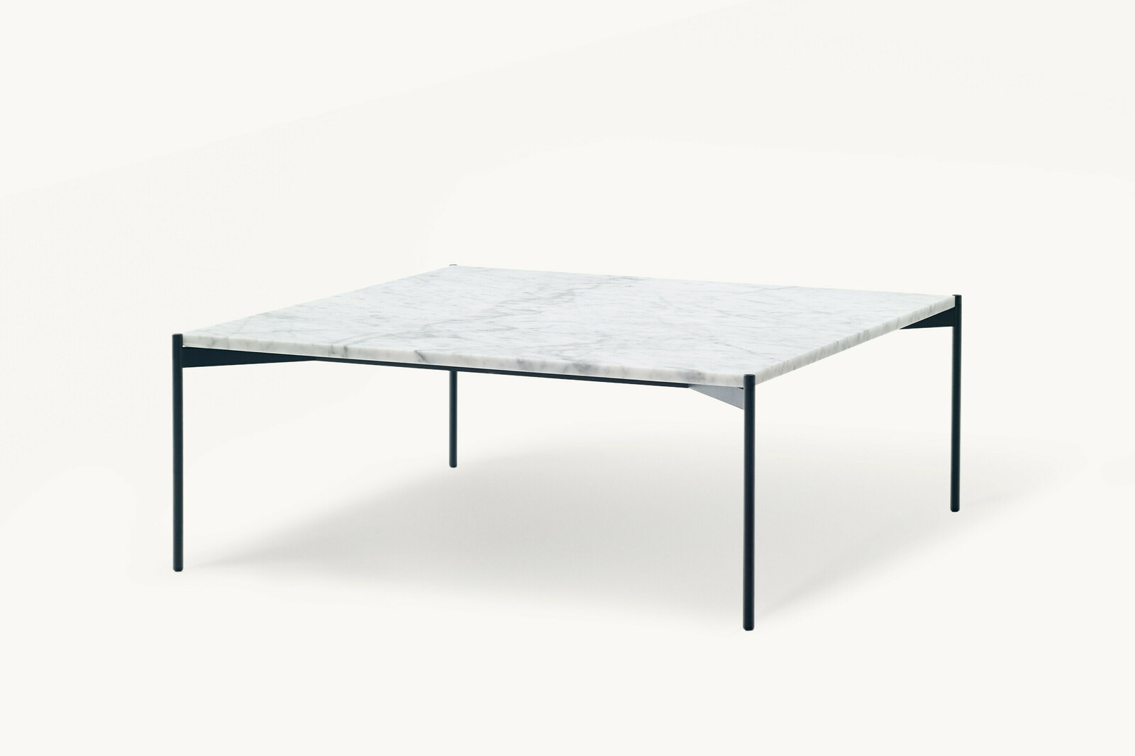 1508 Plateau White Carrara 90x90 7192 Herokuva1 web